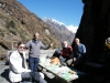 Lunch break enroute to Kothe 3600m